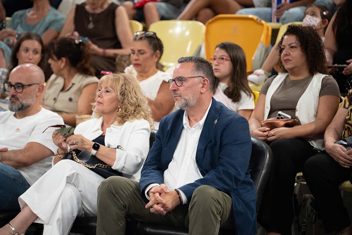 Foto Solidarios con Altura 2026