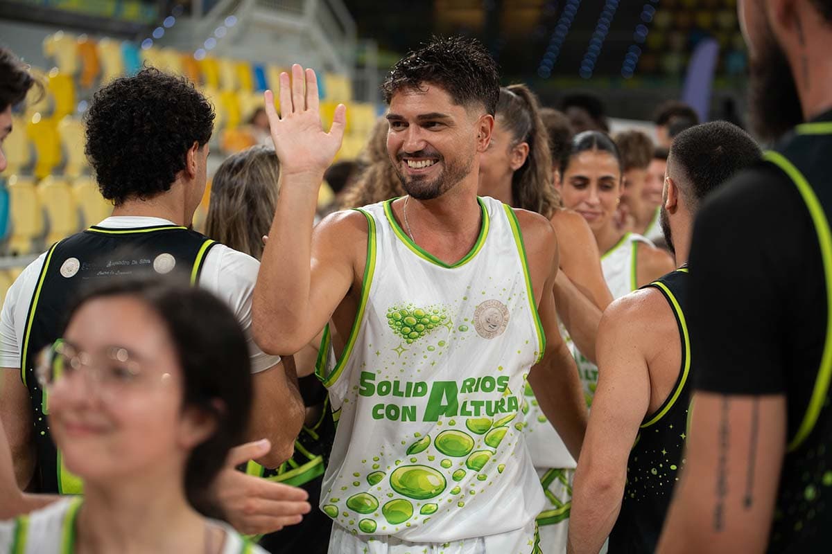 Foto Solidarios con Altura 2026